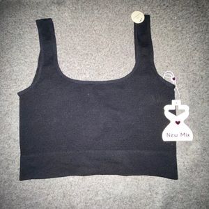 NWT- New Mix : brami/crop top